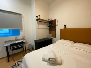 486 Sims Ave, Room 1